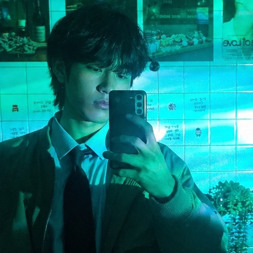 Eunseong Lee